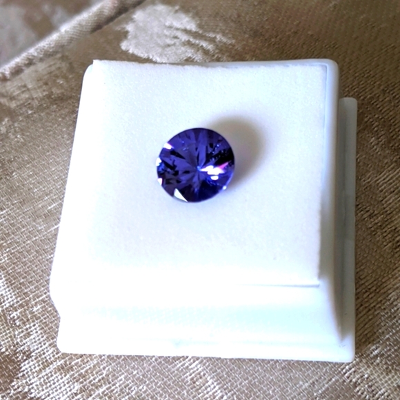 YAG Jewelry - GOURGES TANZANITE BLUE ROUND YAG LOOSE GEMSTONE